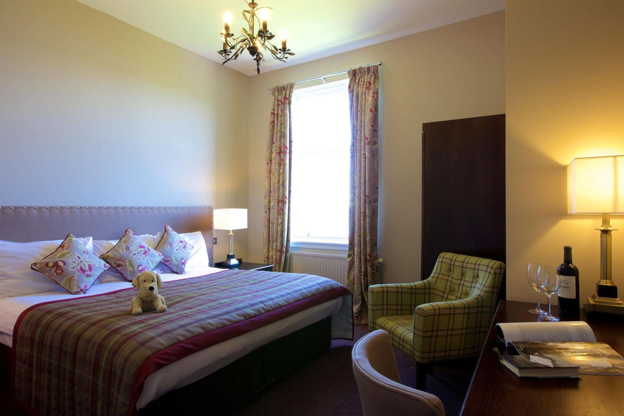 Stonefield Castle Hotel 'A Bespoke Hotel' Esterno foto